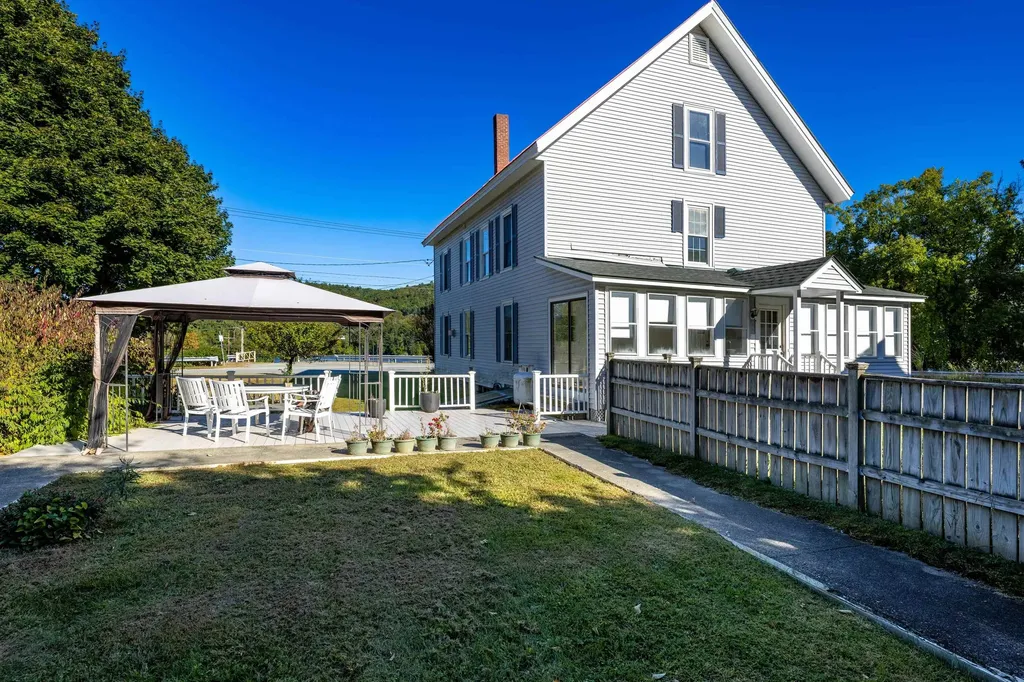 68 Passumpsic Avenue Hartford VT 05088