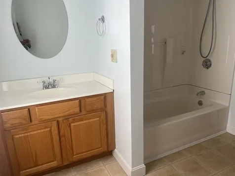 68 Passumpsic Avenue Hartford VT 05088