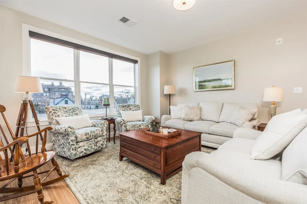 99 Foundry Place Portsmouth NH 03801