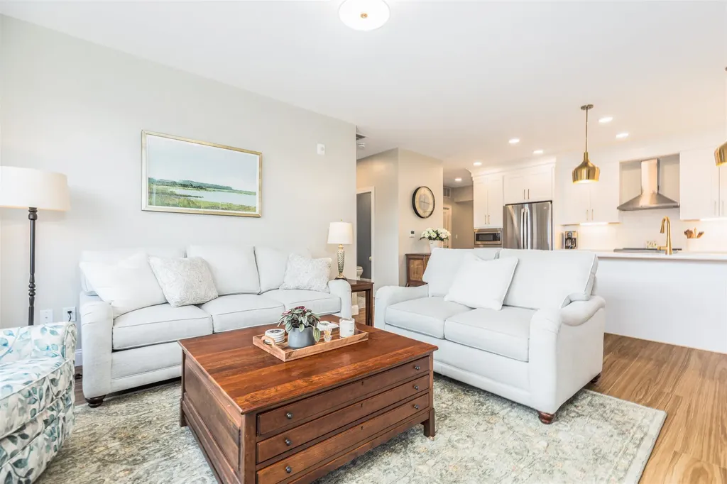 99 Foundry Place Portsmouth NH 03801