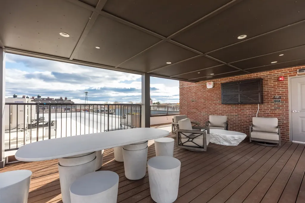99 Foundry Place Portsmouth NH 03801