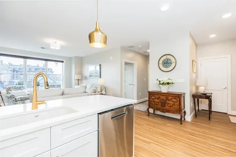 99 Foundry Place Portsmouth NH 03801