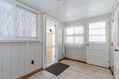 5 Wayside Drive Exeter NH 03833