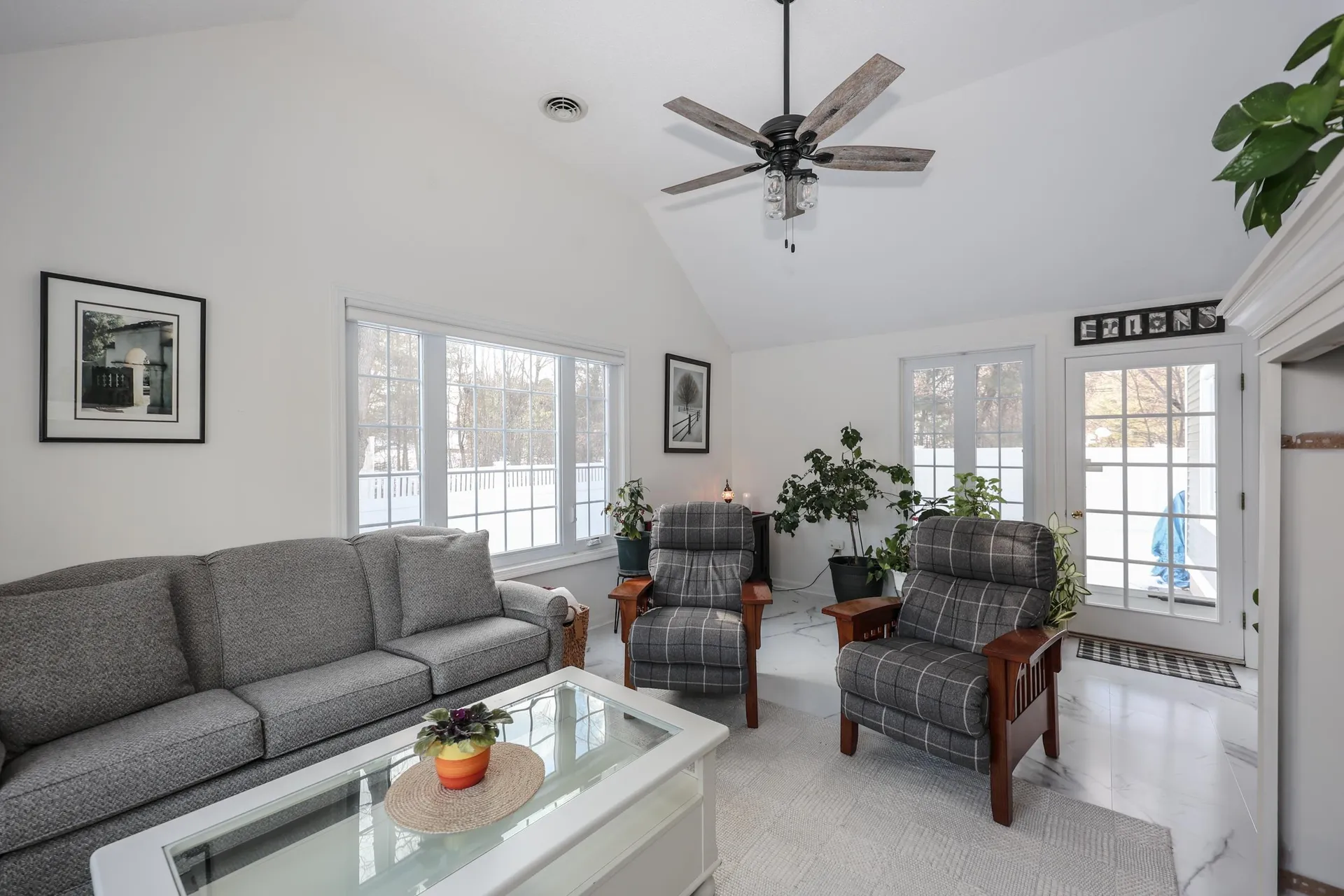 152 Straw Hill Road Manchester NH 03104