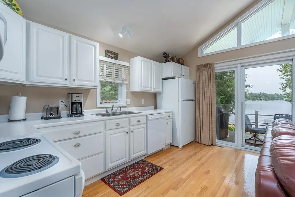 124 Water Street Strafford NH 03884