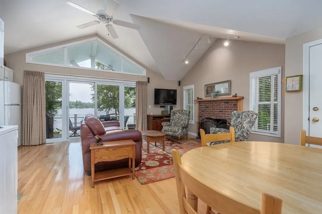 124 Water Street Strafford NH 03884