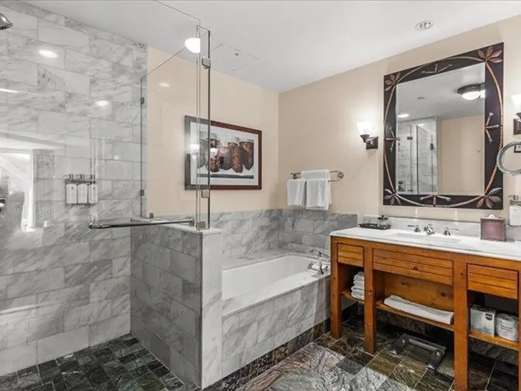 7412 Mountain Road Stowe VT 05672