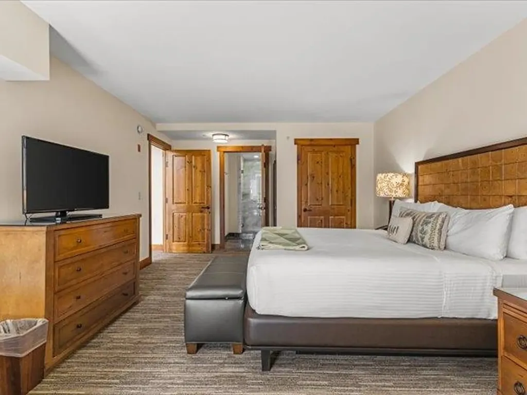 7412 Mountain Road Stowe VT 05672