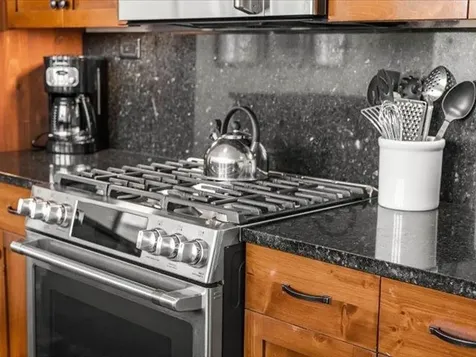 7412 Mountain Road Stowe VT 05672