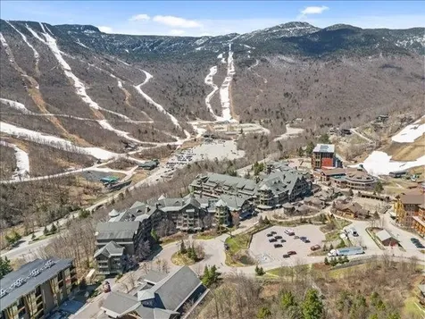 7412 Mountain Road Stowe VT 05672