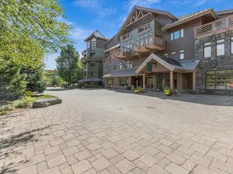 7412 Mountain Road Stowe VT 05672