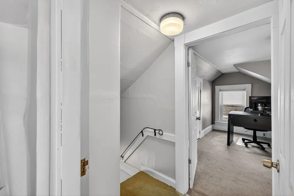 55 S Hall Street Manchester NH 03103