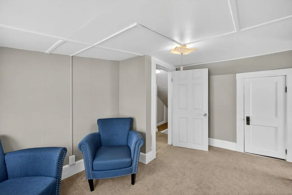 55 S Hall Street Manchester NH 03103