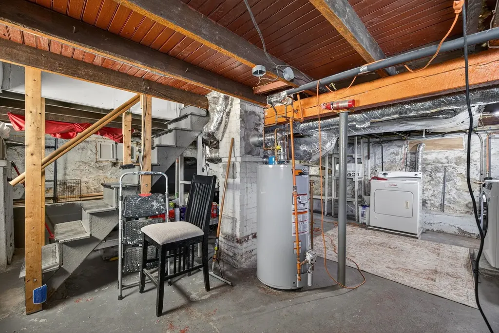 55 S Hall Street Manchester NH 03103