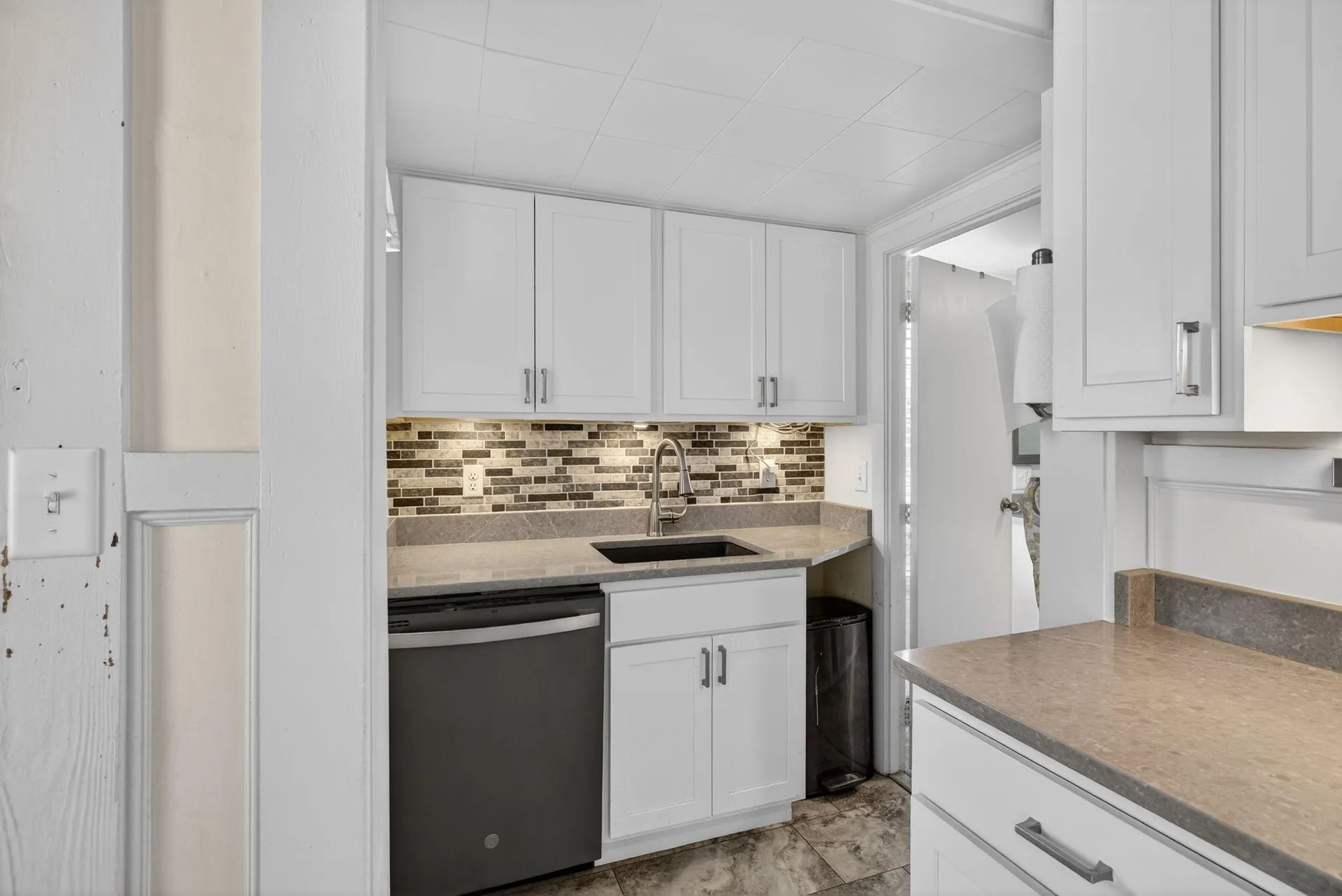 55 S Hall Street Manchester NH 03103