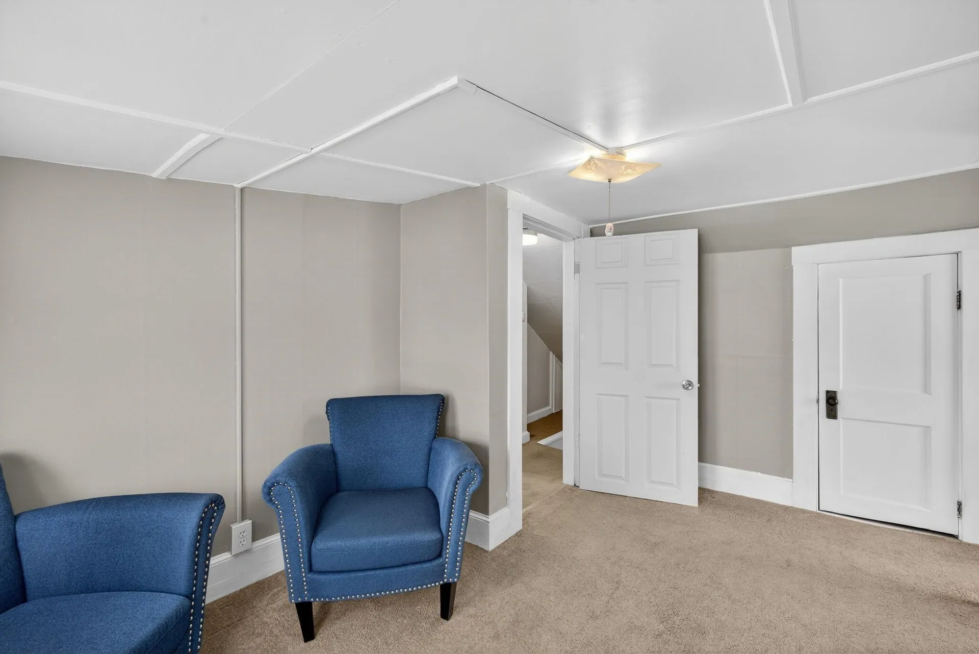 55 S Hall Street Manchester NH 03103