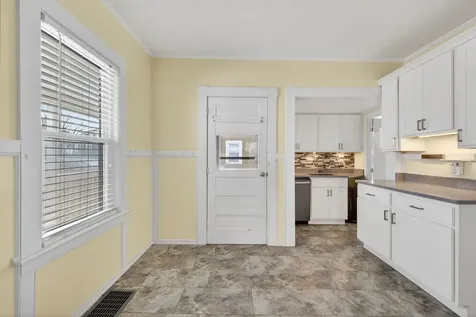 55 S Hall Street Manchester NH 03103