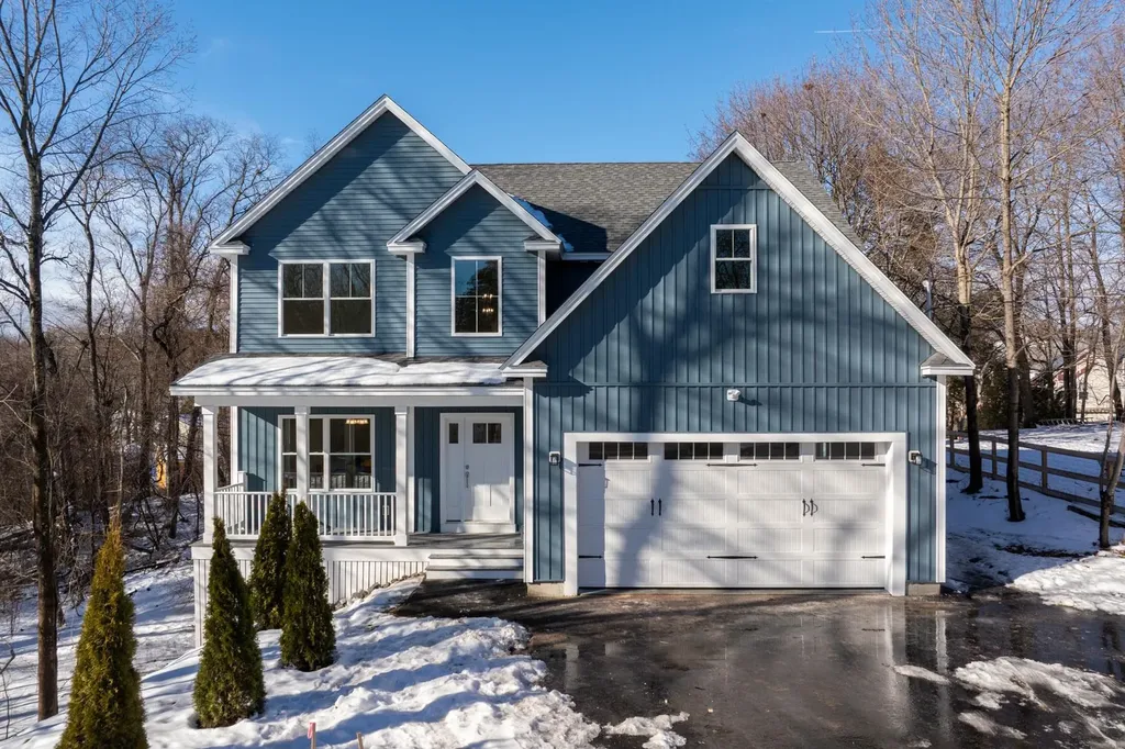 25 Carroll Street Exeter NH 03833