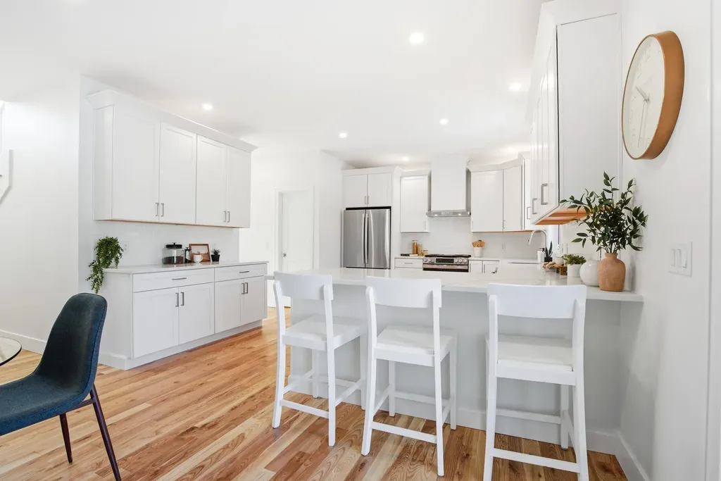 25 Carroll Street Exeter NH 03833