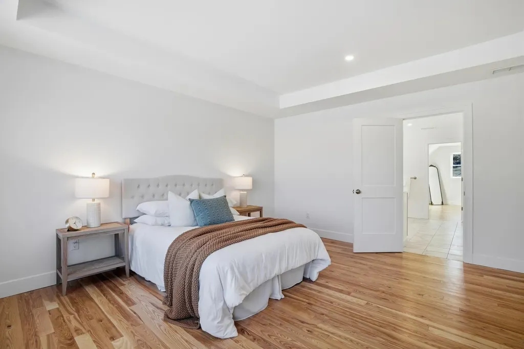 25 Carroll Street Exeter NH 03833