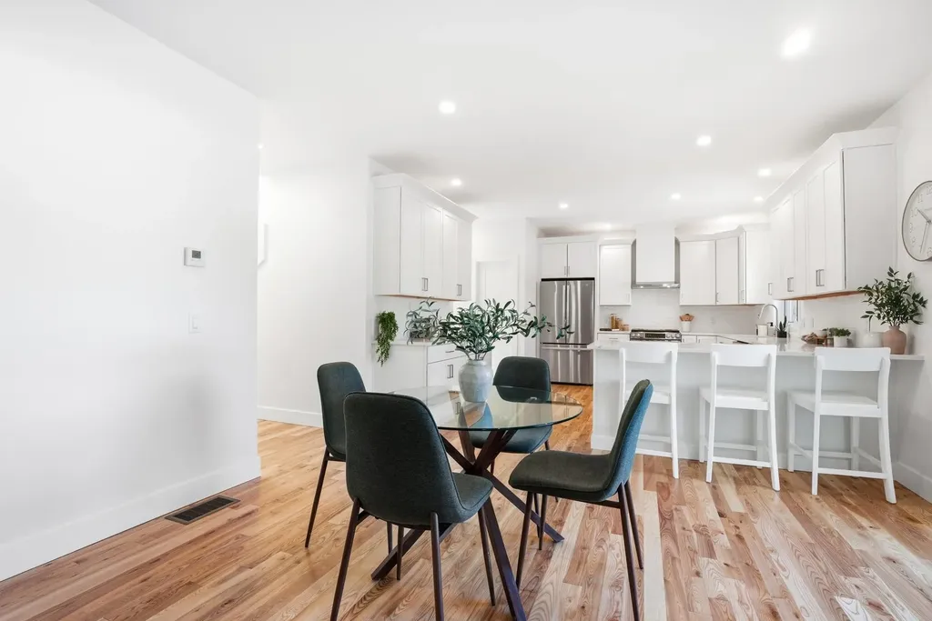 25 Carroll Street Exeter NH 03833