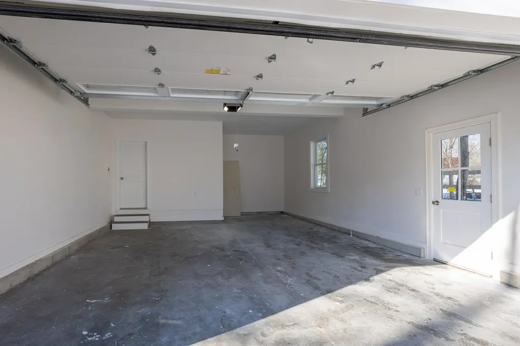 25 Carroll Street Exeter NH 03833