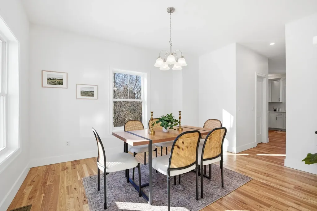 25 Carroll Street Exeter NH 03833