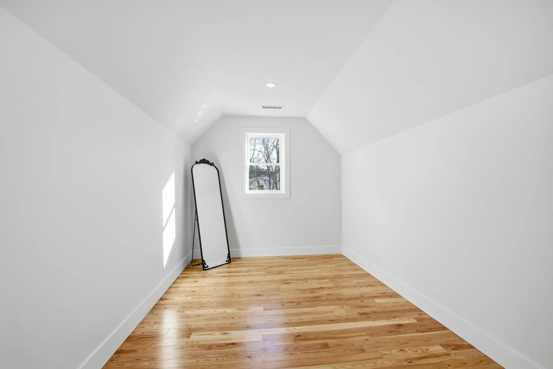 25 Carroll Street Exeter NH 03833