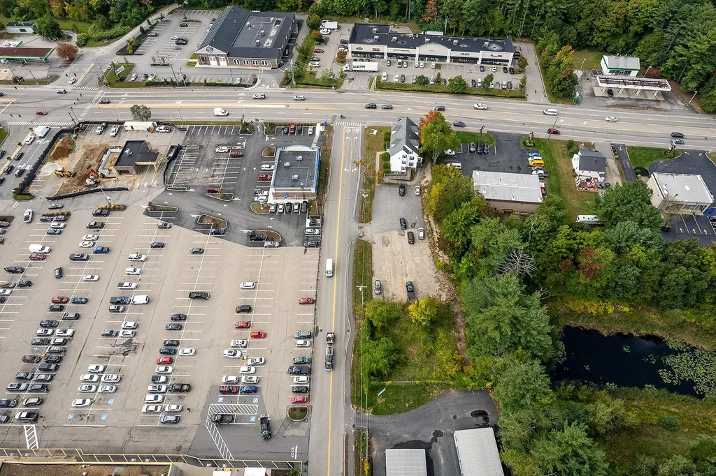 472 High Street Somersworth NH 03878