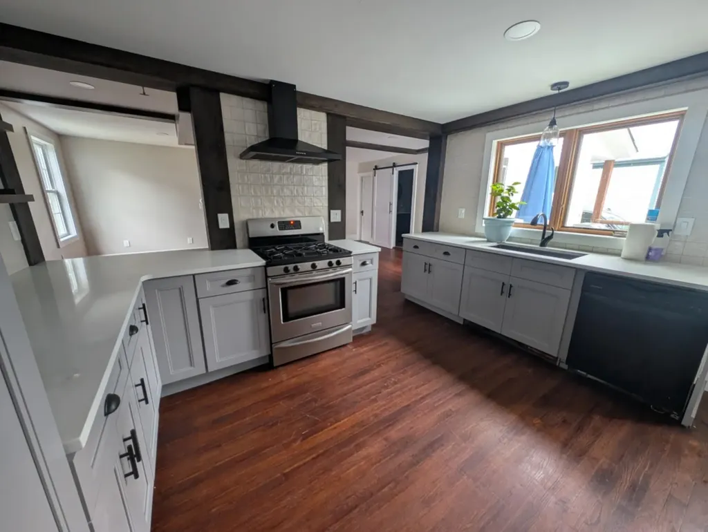 8 Main Street Bennington NH 03442