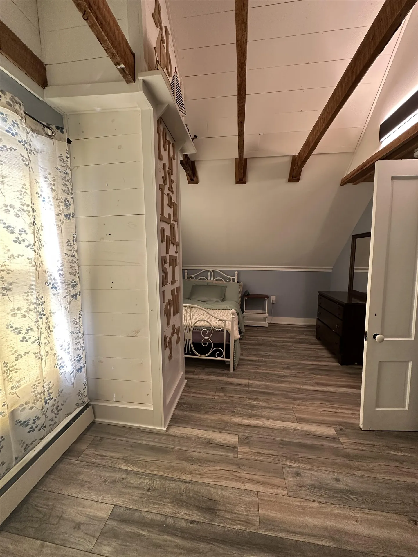 8 Main Street Bennington NH 03442