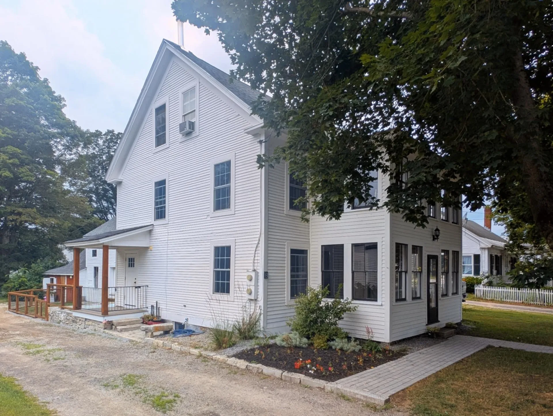 8 Main Street Bennington NH 03442