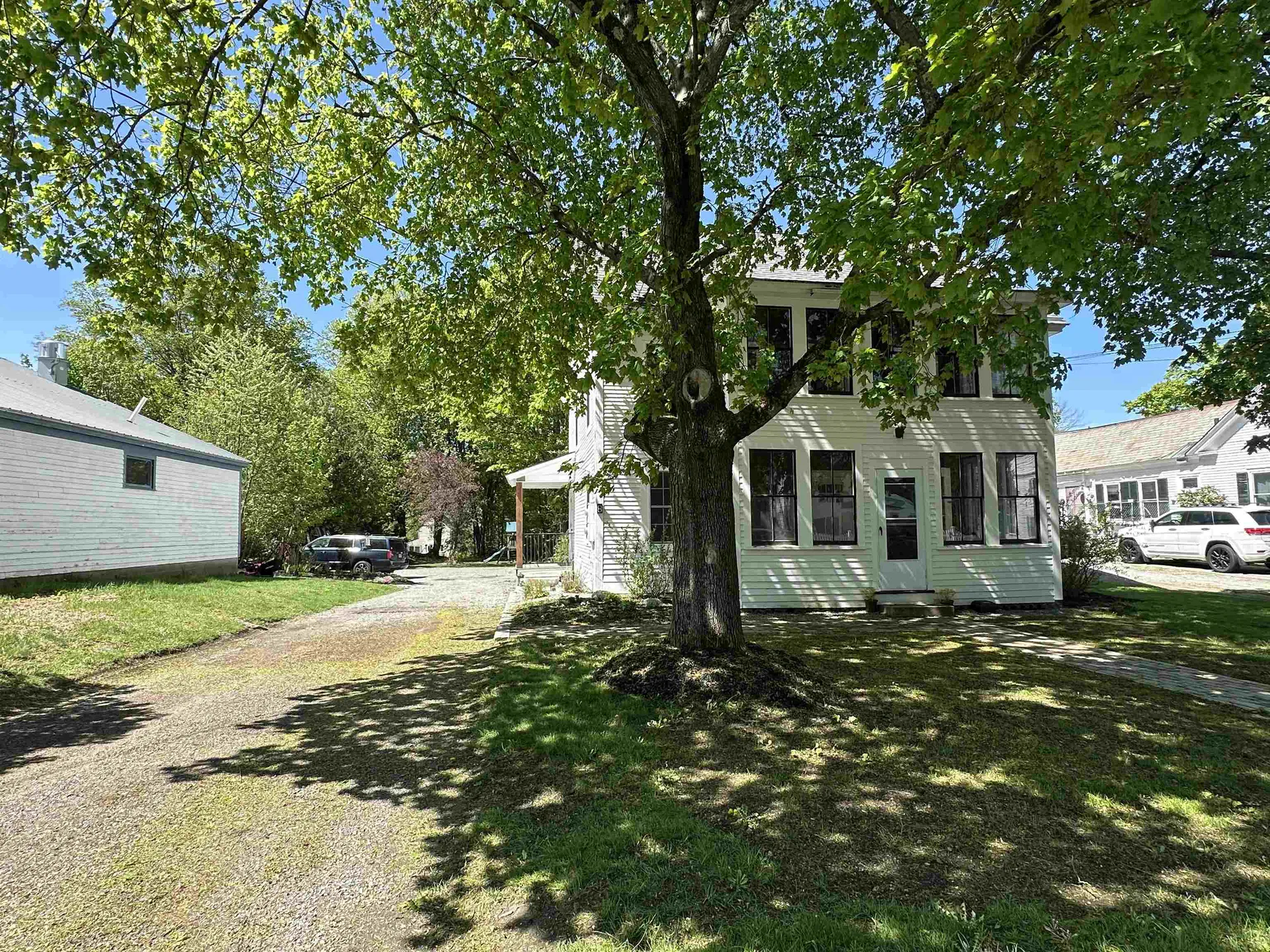 8 Main Street Bennington NH 03442