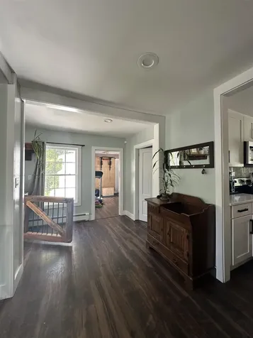 8 Main Street Bennington NH 03442