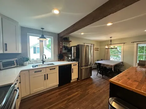 8 Main Street Bennington NH 03442