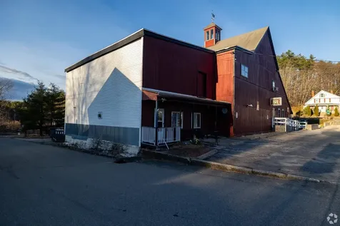 8 Dunster Avenue Greenville NH 03048