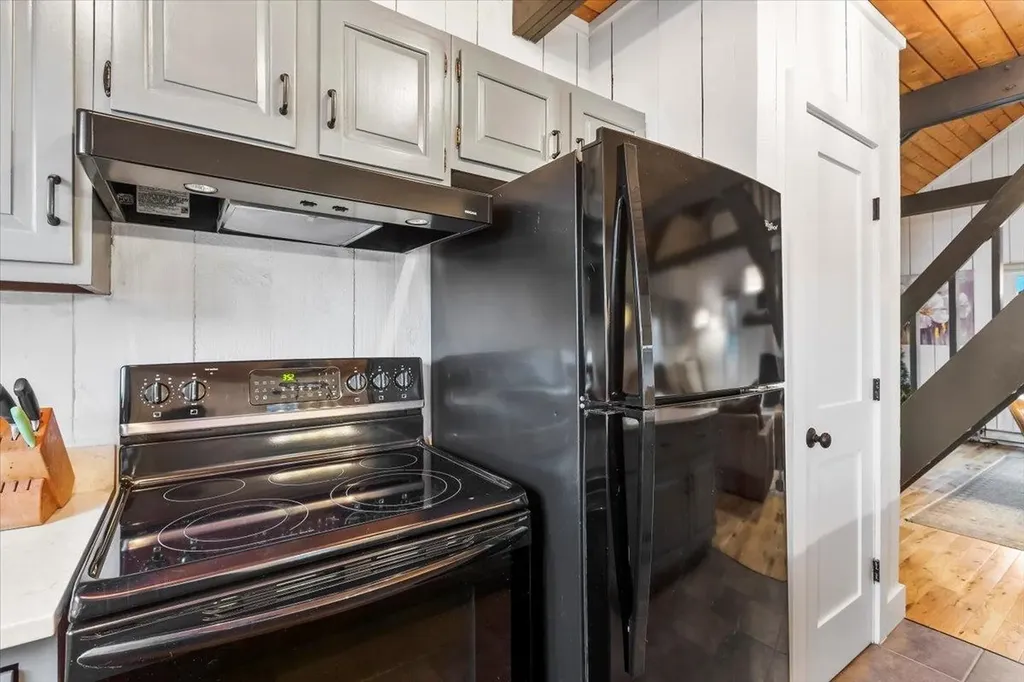 5 Byington Lane Winhall VT 05340