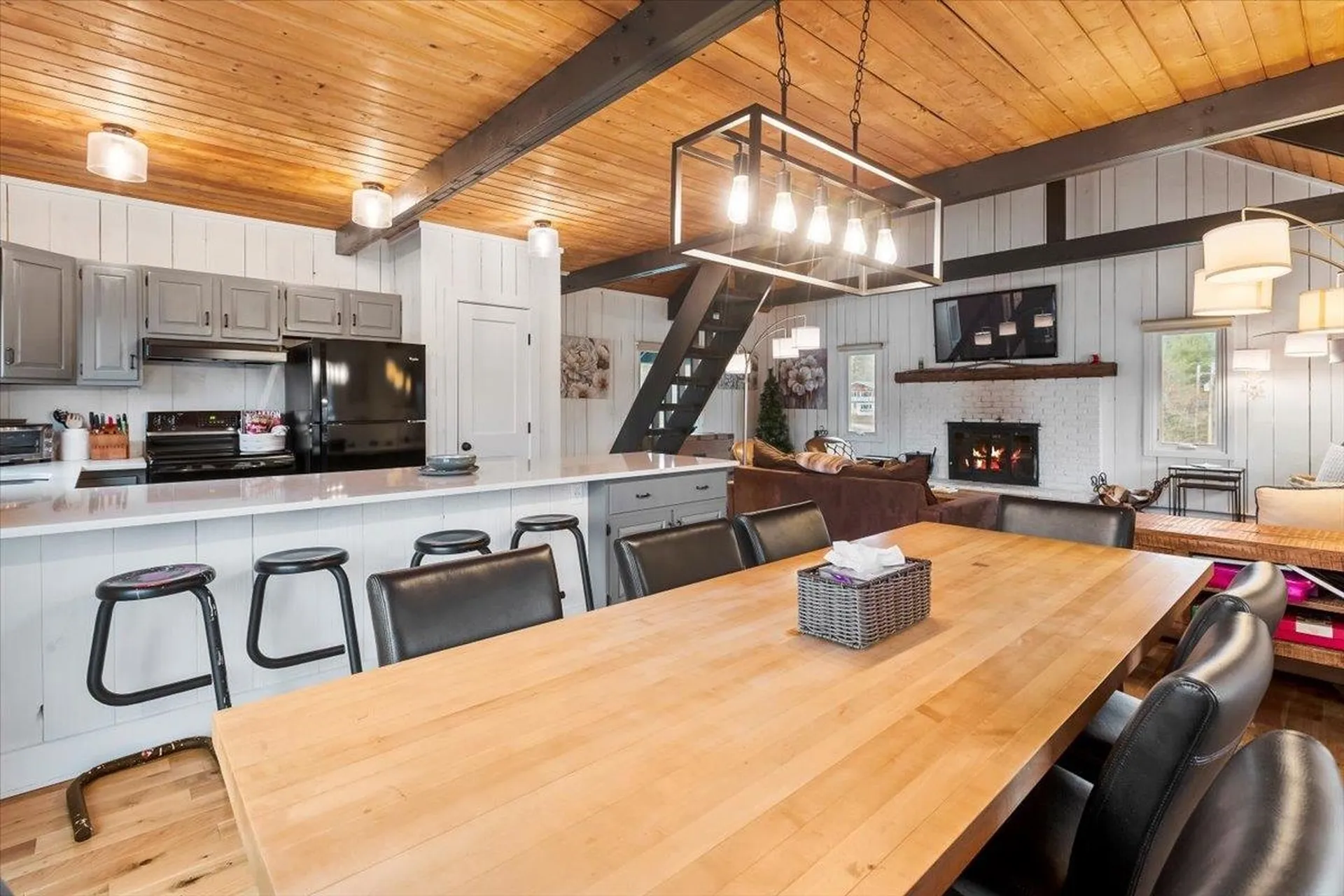 5 Byington Lane Winhall VT 05340