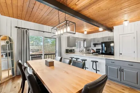 5 Byington Lane Winhall VT 05340