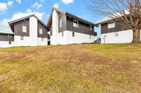 5 Byington Lane Winhall VT 05340