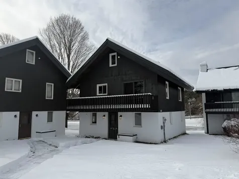 5 Byington Lane Winhall VT 05340