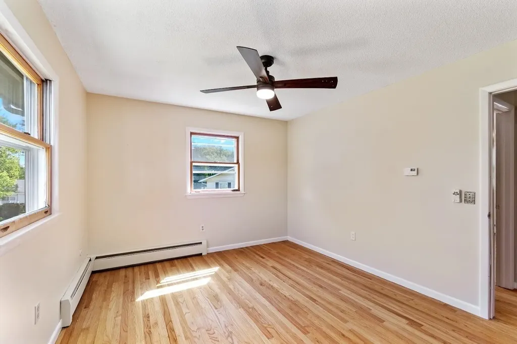 37 Mountain View Boulevard South Burlington VT 05403