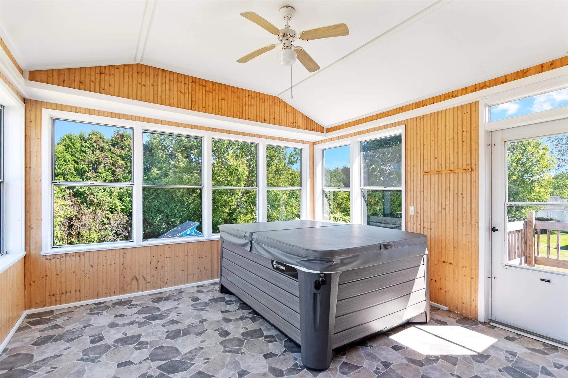 37 Mountain View Boulevard South Burlington VT 05403