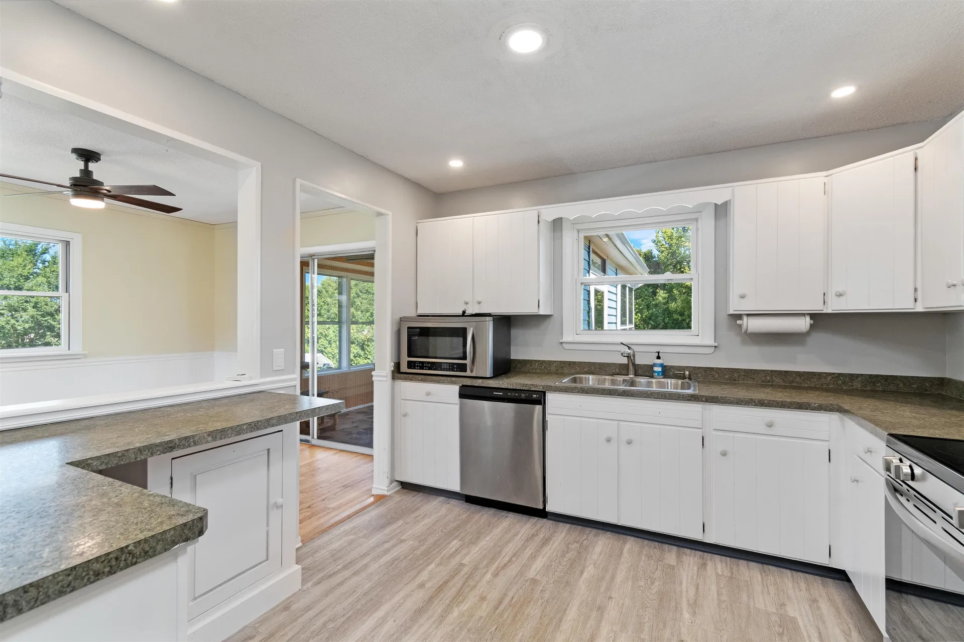 37 Mountain View Boulevard South Burlington VT 05403