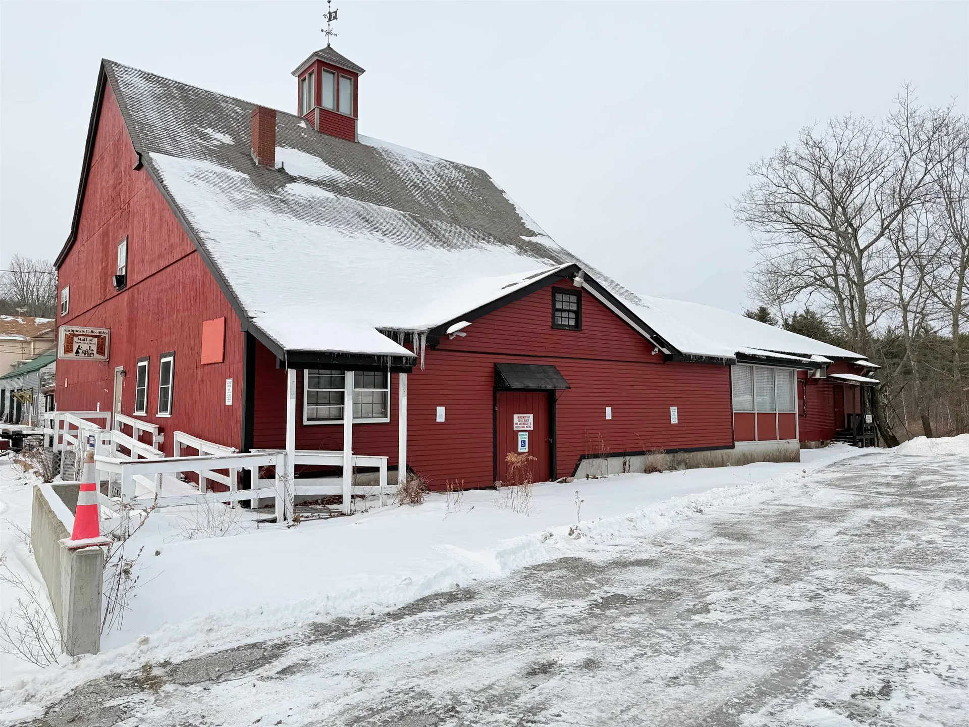 8 Dunster Avenue Greenville NH 03048