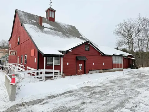 8 Dunster Avenue Greenville NH 03048