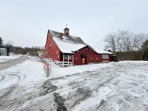 8 Dunster Avenue Greenville NH 03048