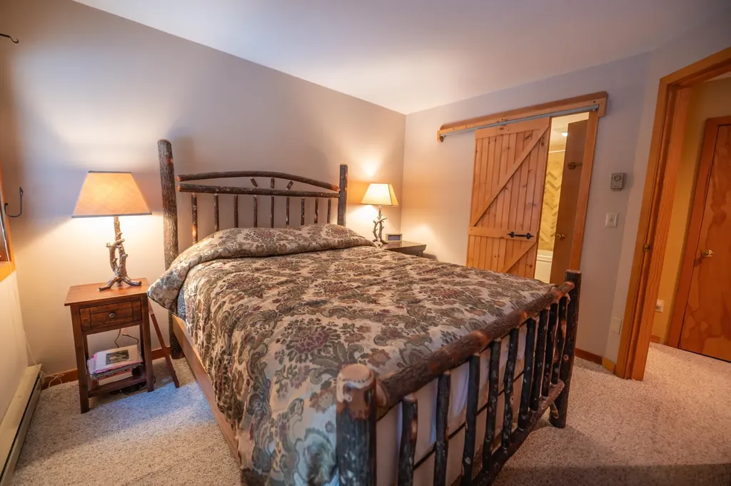 6 Longest Drive Wilmington VT 05363