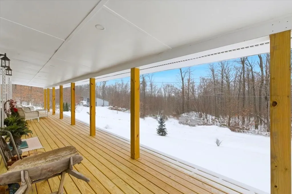 38 Oak Ridge Lane Bennington VT 05201