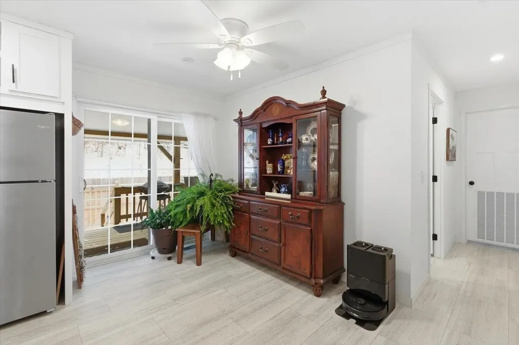 38 Oak Ridge Lane Bennington VT 05201